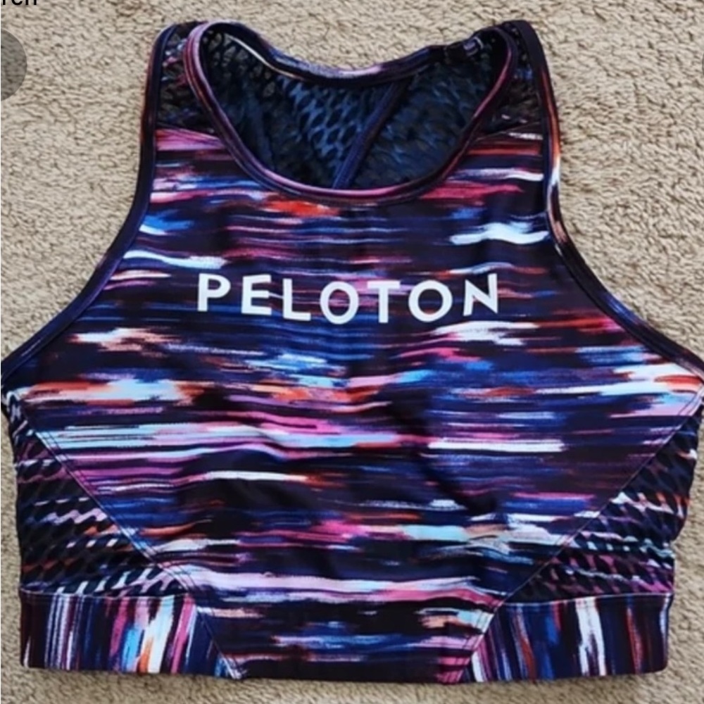 Peloton high neck sports bra M